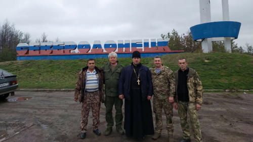 Священнослужитель из Альметьевской епархии доставил гуманитарную помощь в зону СВО