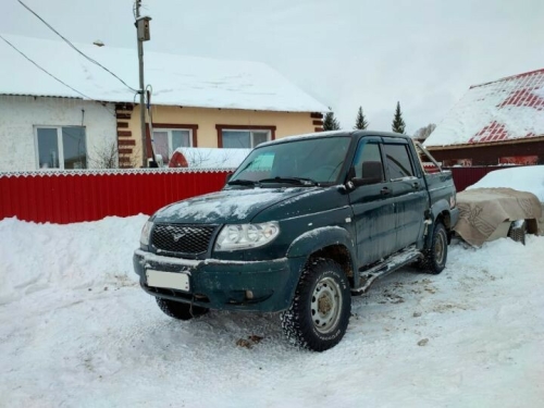 Бойцу из Лениногорска вручили машину для выполнения боевых задач в зоне СВО