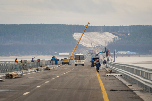 Мост через Волгу на трассе М12 в Татарстане прошел приемочные испытания