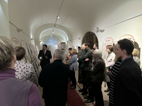 В Нацмузее РТ представили передвижную выставку «Путешествие Екатерины II в Крым»