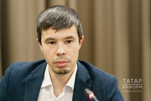 Айрат Файзрахманов: Молодежь перестала приходить в здание Конгресса татар