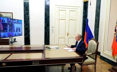 Путин и Совбез обсудили коллективную биологическую безопасность на территории СНГ