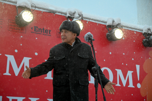 Минниханов посетил новогоднюю елку во дворе Присутственных мест Казанского Кремля