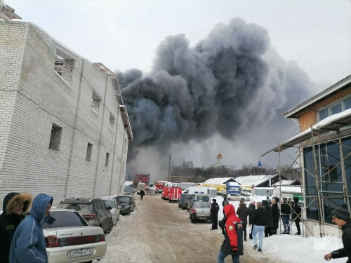 Пожар в Кировском районе Казани произошел на складе резины