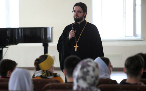 Стать священнослужителем с дипломом: как в Казанской семинарии учат Ислам и латынь