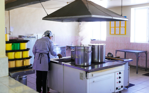 Магдеев о критике столовых в Набережных Челнах: «Стыдно за наши предприятия»