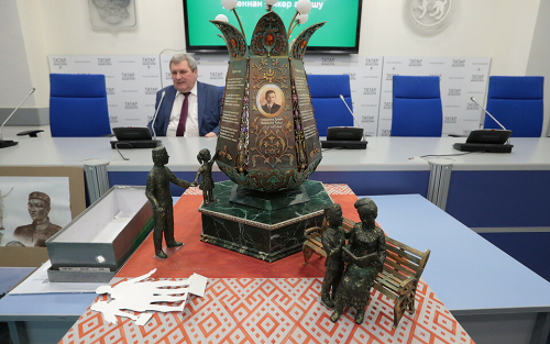 «Тукай должен быть с книгой»: в Казани обсуждают концепцию памятника родному языку