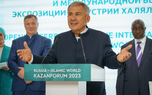 «Россию с исламским миром связали узы дружбы»: Хуснуллин и Минниханов открыли KazanForum