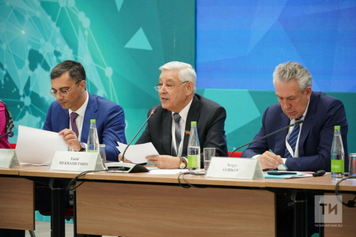 Мухаметшин: «Позиции России и государств ОИС по ключевым вопросам близки или совпадают»