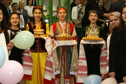 Будто приехал к родственникам: в Казани презентовали туристический потенциал Узбекистана