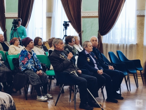 Акция в честь ветеранов в Татарском центре Москвы собрала гостей из 11 регионов страны
