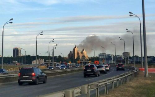 В центре Казани в одном из домов на Чехова случился пожар