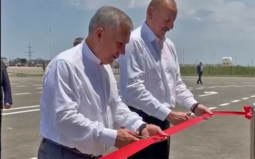 Минниханов и Алиев открыли сервисный центр Auto Leasing Azerbaijan