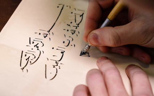 «Большинство тех, кто занимается исламской каллиграфией, не понимает саму суть»