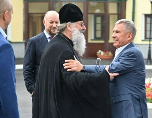 Минниханов рассказал о визите в паломнический центр Казанской епархии