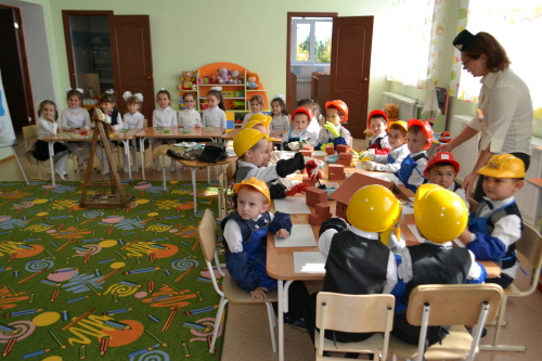 Родителям трех районов Татарстана могут предложить свободные места в детсадах Казани