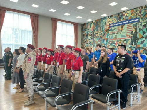 «Патриот –  это звучит гордо»: В Казани стартовал окружной слет юнармейцев «ЮНАВИА»
