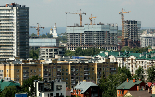 «Пишут, что цены на квартиры выросли. Это не так»: что ждет рынок жилья в Казани