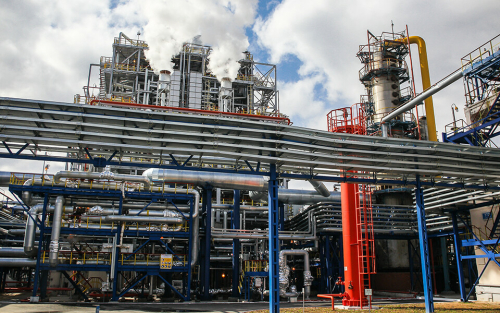 «Мы тут не в первобытном строе»: Минниханов поддержал новые проекты в нефтегазохимии и IT