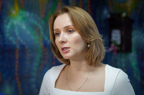 Омбудсмен рассказала, сколько российских детей за год усыновили иностранцы