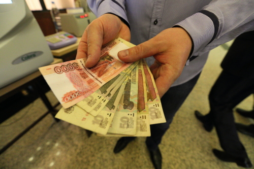 В Татарстане реальные зарплаты выросли на 9%