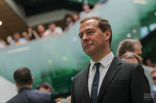 Медведев усомнился в лояльности «Яндекса» России из-за картинки