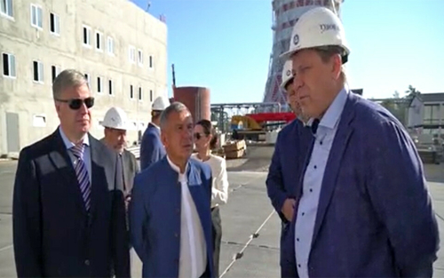 Минниханов осмотрел строящийся многоцелевой ядерный реактор в Димитровграде