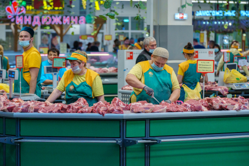 За неделю в Татарстане подорожали свинина, колбаса и мясо кур