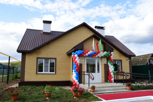 Новое здание исполкома открылось в Бугульминском районе Татарстана