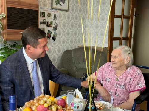 Ветеран Великой Отечественной из Челнов отметила столетний юбилей