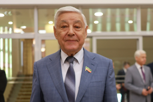 Мухаметшин обсудил с сенаторами и депутатами Госдумы прогноз развития экономики РТ