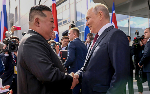 Как чеснок для вампира: чем обернется дружба Владимира Путина и Ким Чен Ына для Запада?