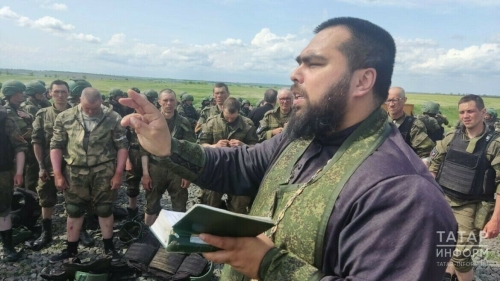 Видео: Мобилизованные татарстанцы поблагодарили прихожан Чистопольской епархии за помощь