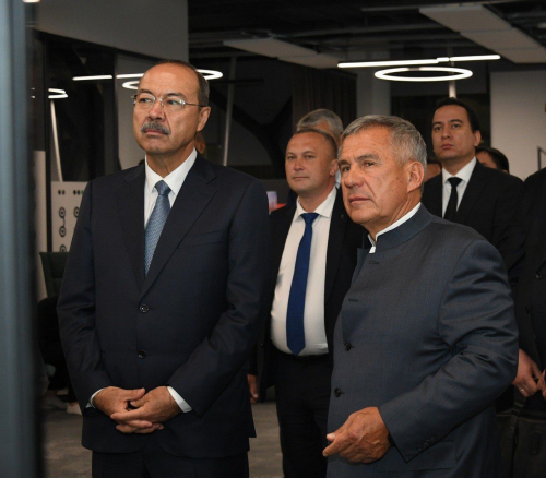 Минниханов и Арипов обсудили сотрудничество Татарстана и Узбекистана