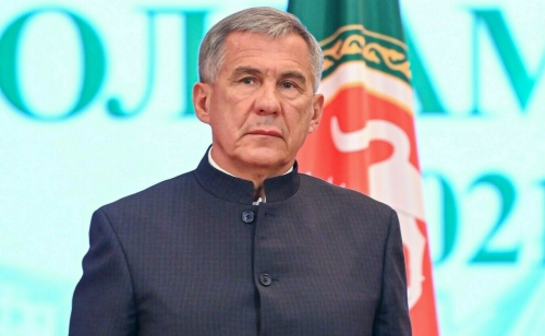 Минниханов поздравил руководство и игроков РК «Стрела» с победой в Кубке России