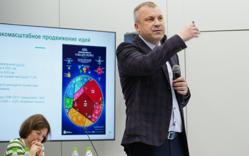 «Мировое ТВ не зашло так далеко»: на Kazan Digital Week обсудили инновации в медиа в РФ