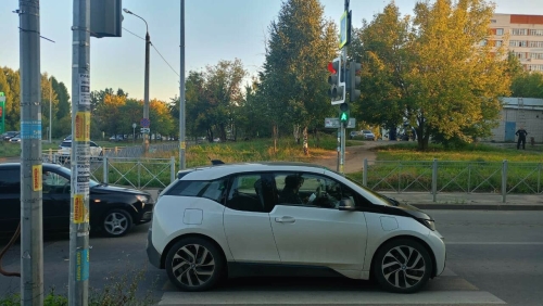 В Приволжском районе Казани на зебре BMW сбил подростка