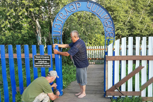 «Она нам снится»: на месте исчезнувшей деревни в Арском районе установили памятный камень
