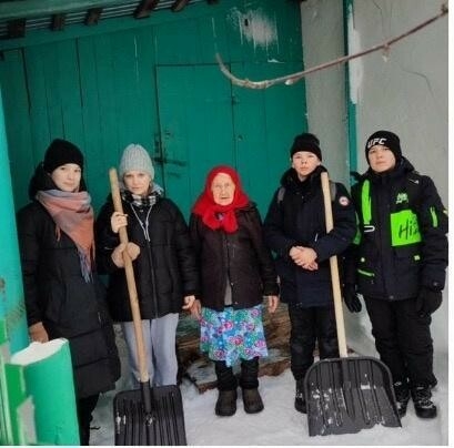 Жители села в Новошешминском районе вывели свою технику на уборку улиц