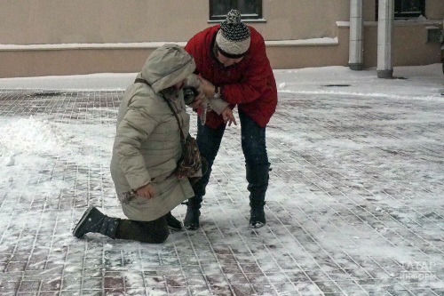 Татарстанцев предупредили о сильной гололедице, снеге и метели в Татарстане