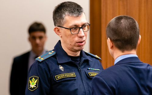 «Нужно поддерживать заданный темп»: приставы РТ о взыскании долгов и выдворении из страны