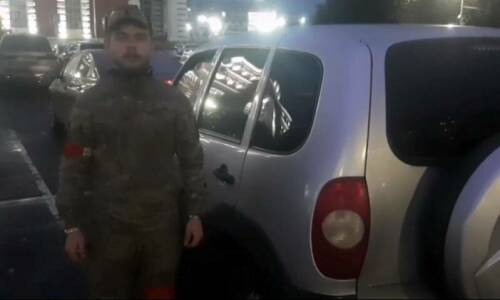 Бойцы СВО поблагодарили главу Новошеминска за мотоцикл и машину — видео