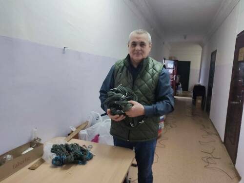 Волонтер из Лениногорска: Пусть антидроновые шторы уничтожат вражеские «птички»