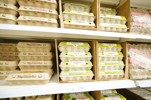 Росстат: В России фиксируют снижение цен на яйца и куриное мясо