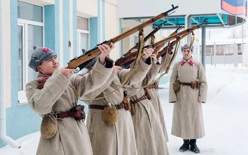 «Важно помнить, кто твои предки»: как в Татарстане сохраняют память о героях войн