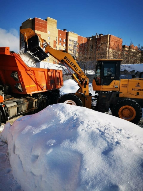 С улиц Казани убрали еще 30 тыс. тонн снега