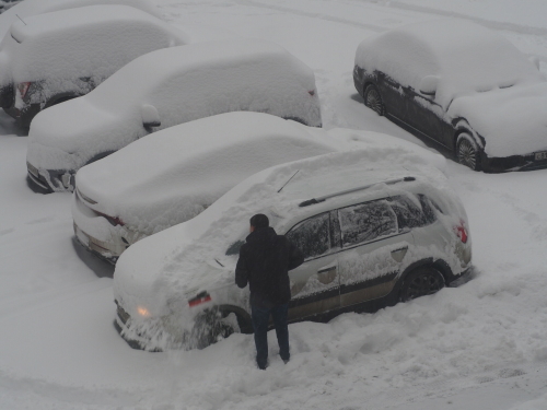 Глава Комитета по транспорту: «В Казани 62% муниципальных парковок завалены снегом»