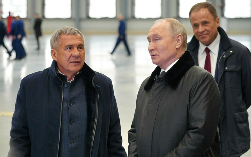 Белый лебедь «Минтимер Шаймиев» и стратегические «тушки»: что показали Путину в Казани