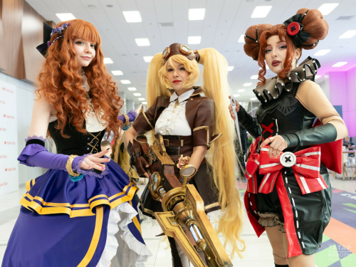 Автографы от игроков Dota 2 и парад косплееров: что ждет гостей Города Игр будущего