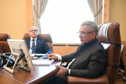 Минниханов принял участие в заседании Комиссии по научно-технологическому развитию России